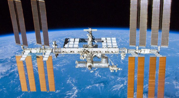uluslar-arasi-uzay-istasyonu-1-750x410.jpg