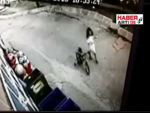 KÜÇÜK ÇOCUK TACİZCİSİ KAMERAYA BÖYLE YAKALANDI