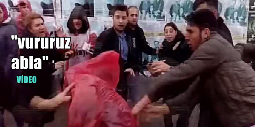 "HAYIR" Standı açan kadınlara saldırının görüntüleri ortaya çıktı