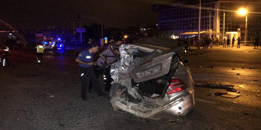 HATAY'DA ZİNCİRLEME KAZA